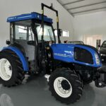 New Holland T3.70F com cabine Torincab