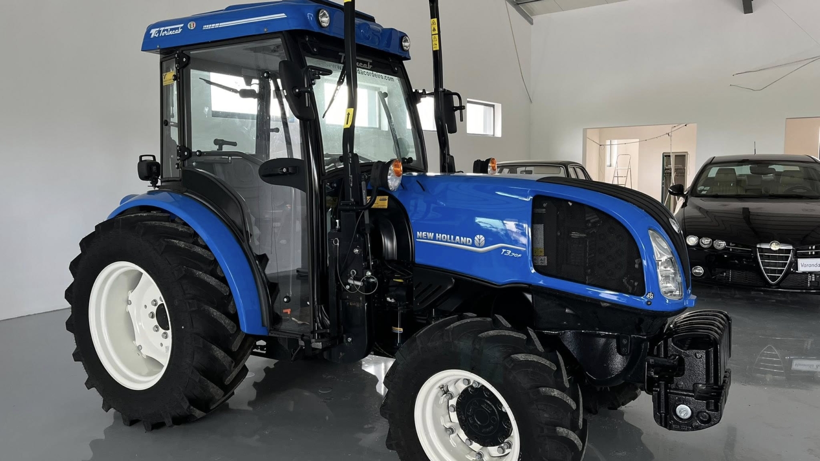 new holland t3.70f com cabine torincab (1)