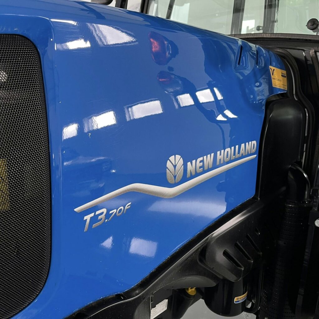 new holland t3.70f com cabine torincab (6)