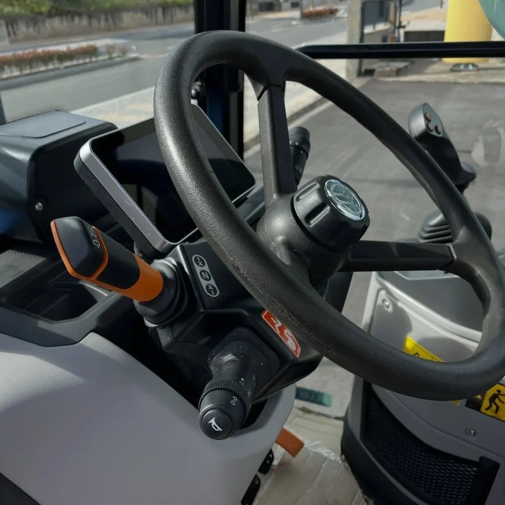 new holland t4.110lp cab4 (2)