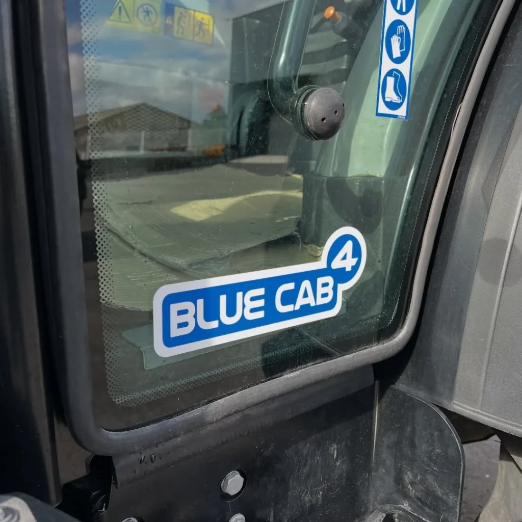 new holland t4.110lp cab4 (7)