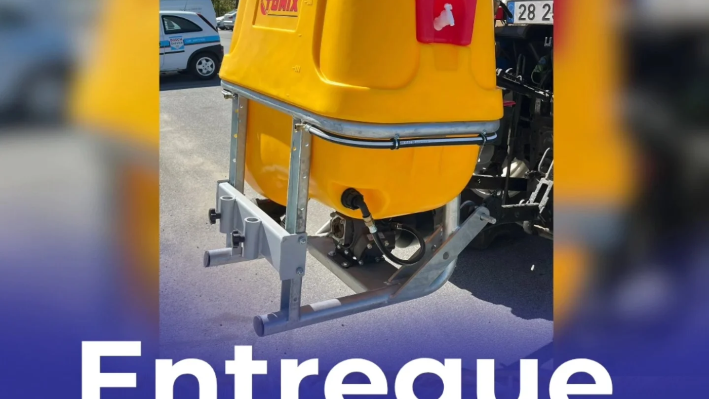 pulverizador tomix 400lts